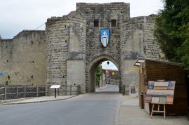 Provins
